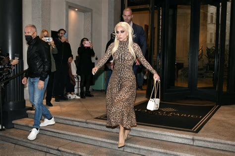 house of gucci biglietti anteprima milano|House of Gucci, Lady Gaga sbarca a Milano per la première. FOTO.